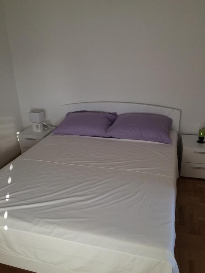 Apartments Antonija Sukosan Luaran gambar